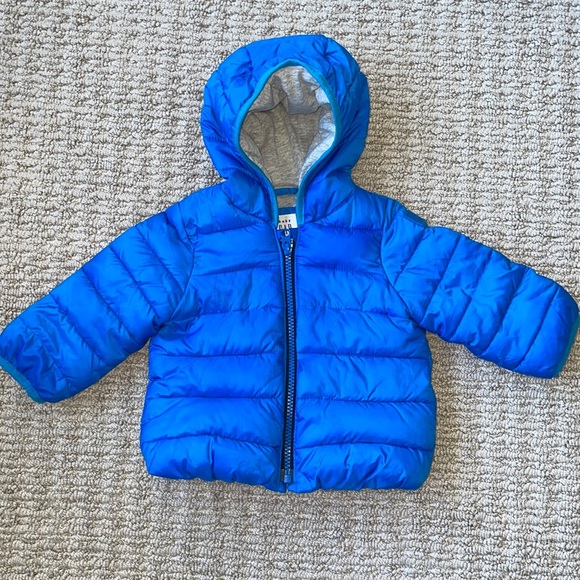Baby Gap PrimaLoft Puffer Jacket with Hoodie- 6-12 Months - Picture 1 of 8